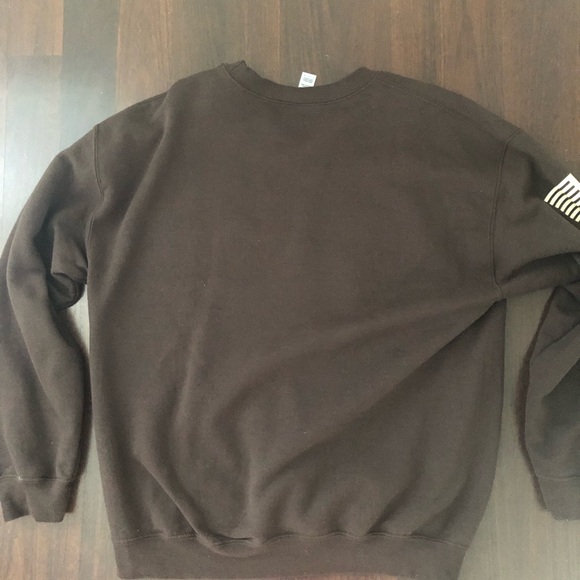 Choclate Brown Patriotic Graphic Sweatshirt - Size Large - Picture 5 of 9